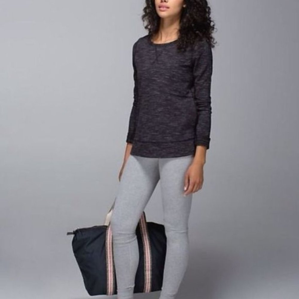 Lululemon Crew Neck Sweatshirt Size 6 Exhilaration Pullover Gray